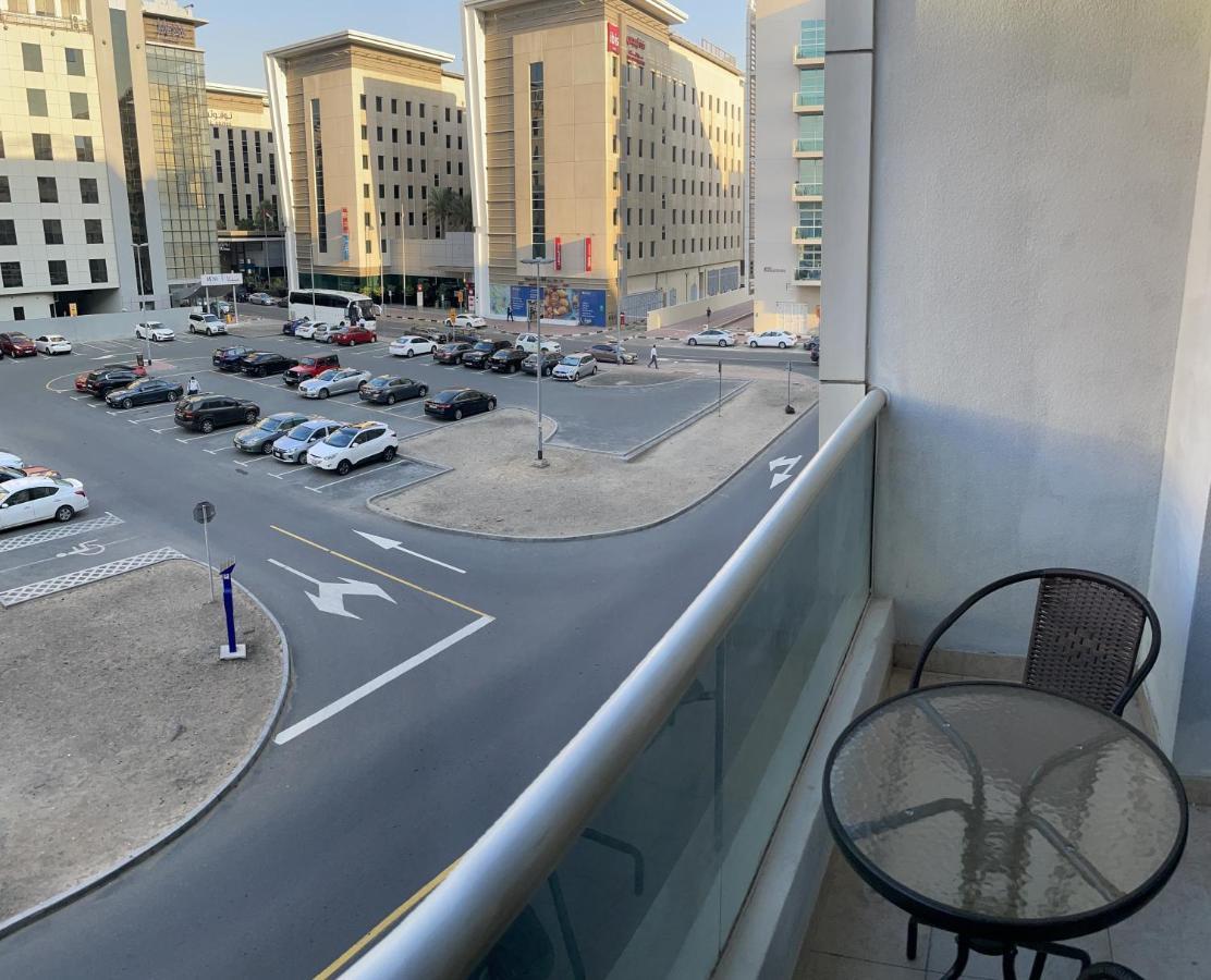 Pharos Inn Sheikh Zaied Hostel Dubai Exterior foto