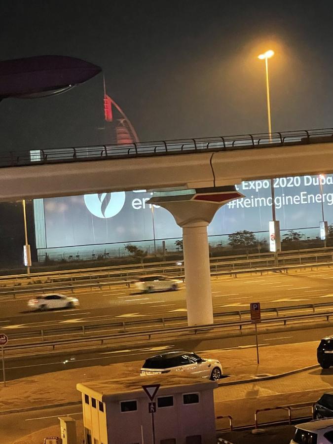 Pharos Inn Sheikh Zaied Hostel Dubai Exterior foto