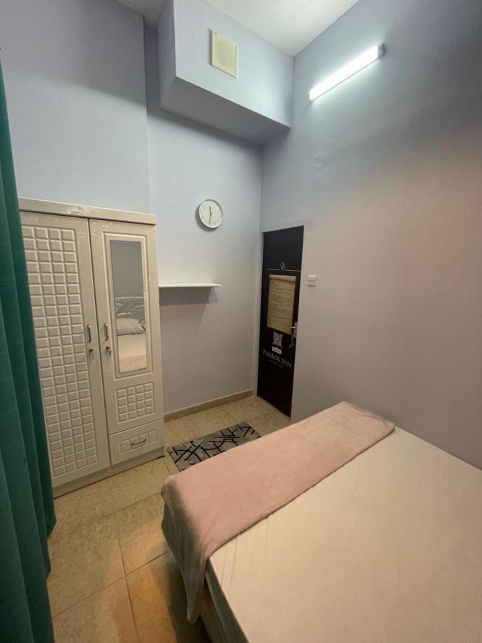 Pharos Inn Sheikh Zaied Hostel Dubai Exterior foto